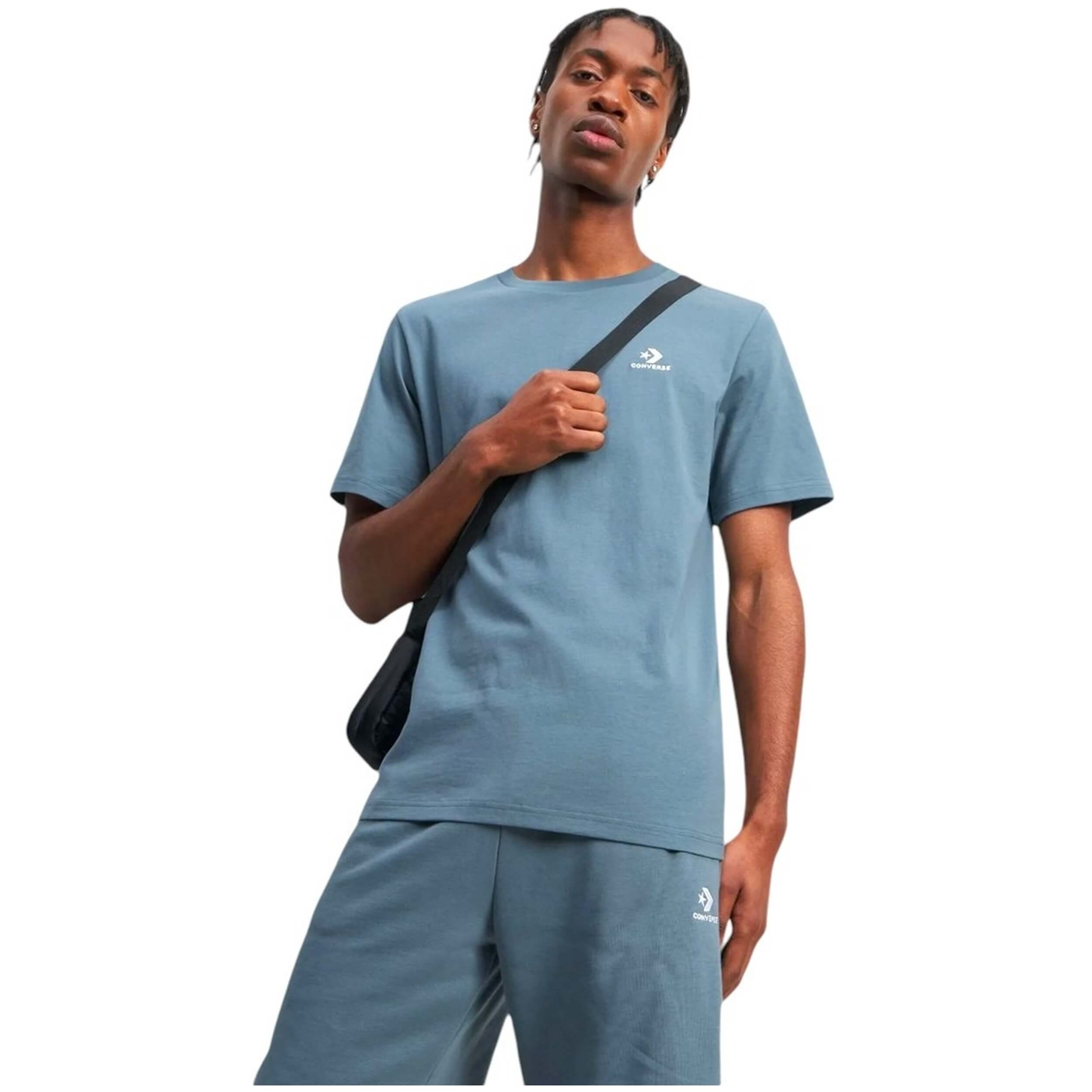 Top Converse modelo Standard Fit Left Chest Star Chev Emb Tee