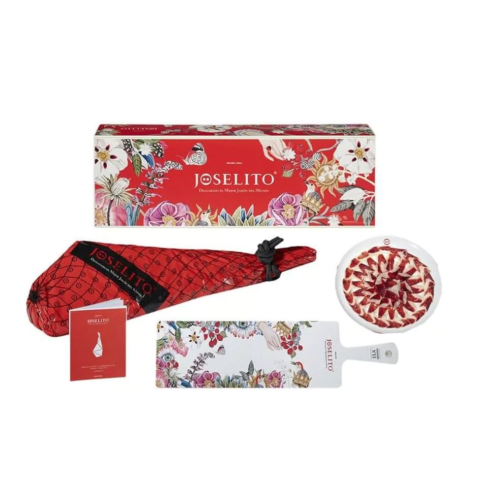 Jamón Joselito Gran Reserva 100% natural, sin aditivos ni conservantes Contenido 1x Jamón Joselito Gran Reserva 7-8 Kg 1x Tabla de corte Joselito 1x Manual de corte Joselito