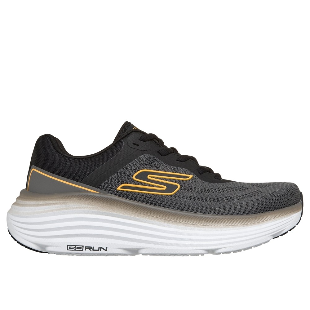 Cómoda  MAX CUSHIONING ENDEAVOUR NEGRA: zapatilla Skechers hombre, vegana, plantilla Air‑Cooled Goga Mat y suela ULTRA GO. Acolchada y transpirable. ¡Cómpralas ya! Altura Tacón bajo (1-3 cm) Referencia