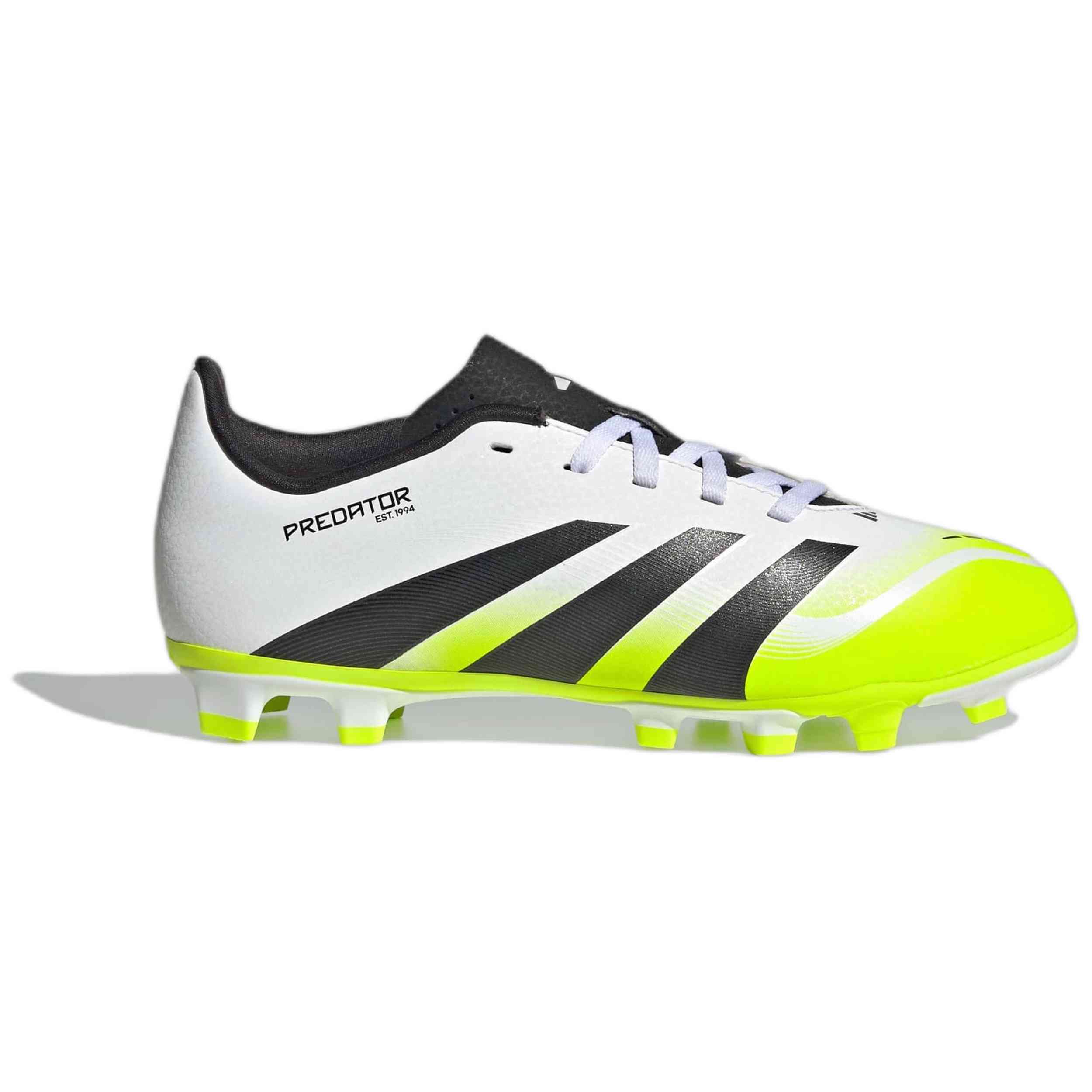 Botas Adidas en color Blanco