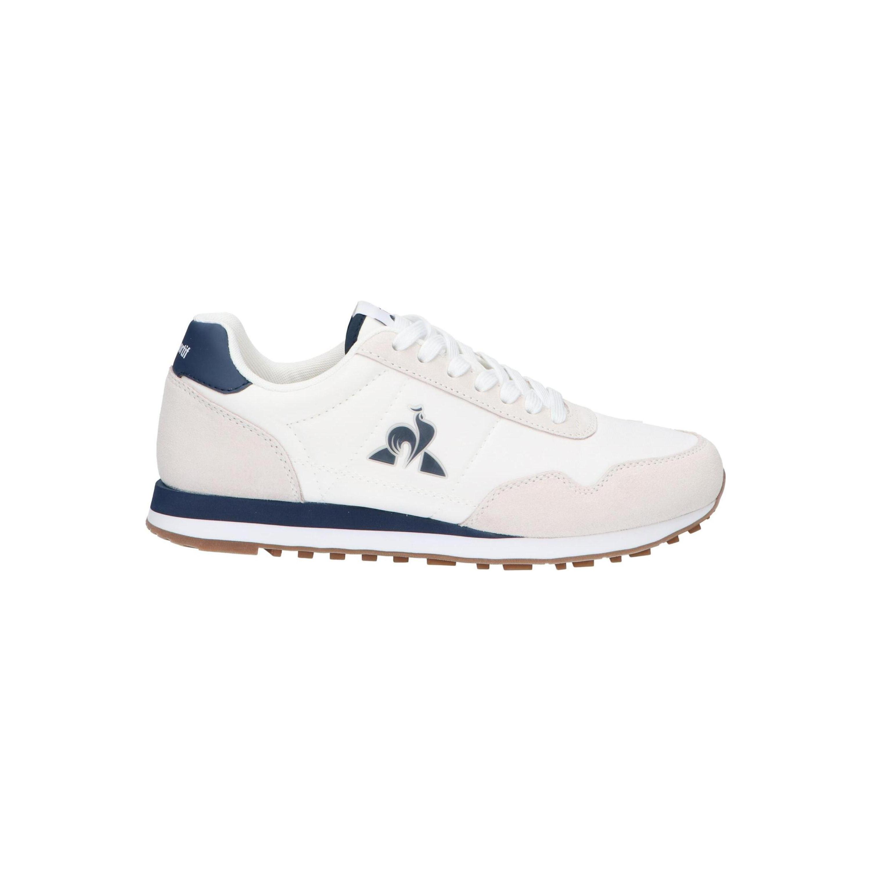 Le coq sportif Men's Casual Sneakers in White, Leather and Textile Lining, Lace-Up Closure, Lightweight Breathable Shoes for Walking, Ideal for Autumn and Outdoor Activities, Comfortable and Fashionable.